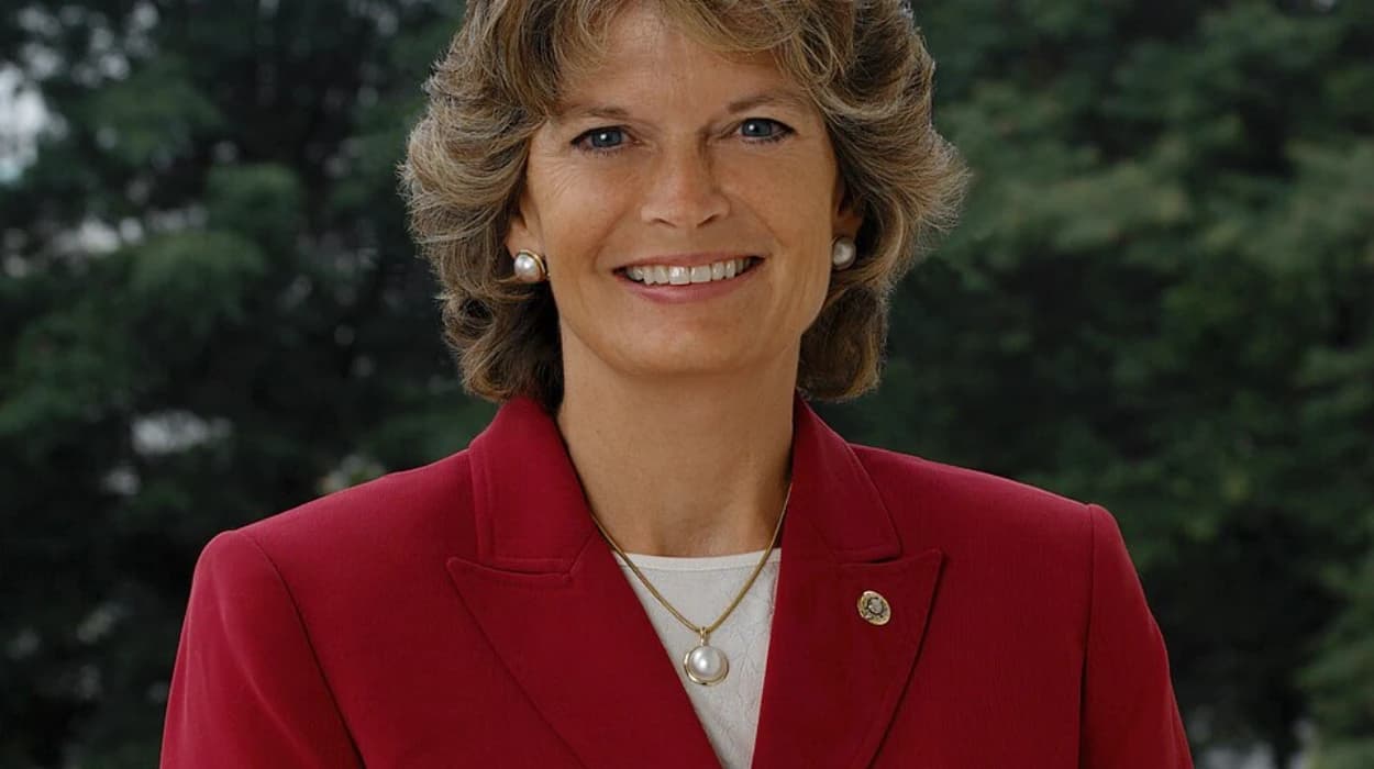 The Financial and Political Profile of Senator Lisa Murkowski: Alaska’s Moderate Republican Voice