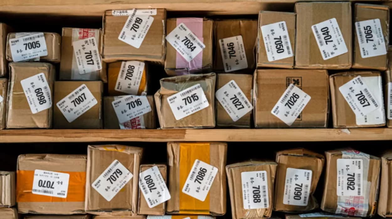 White House ends Tariff exemption on low-value imports