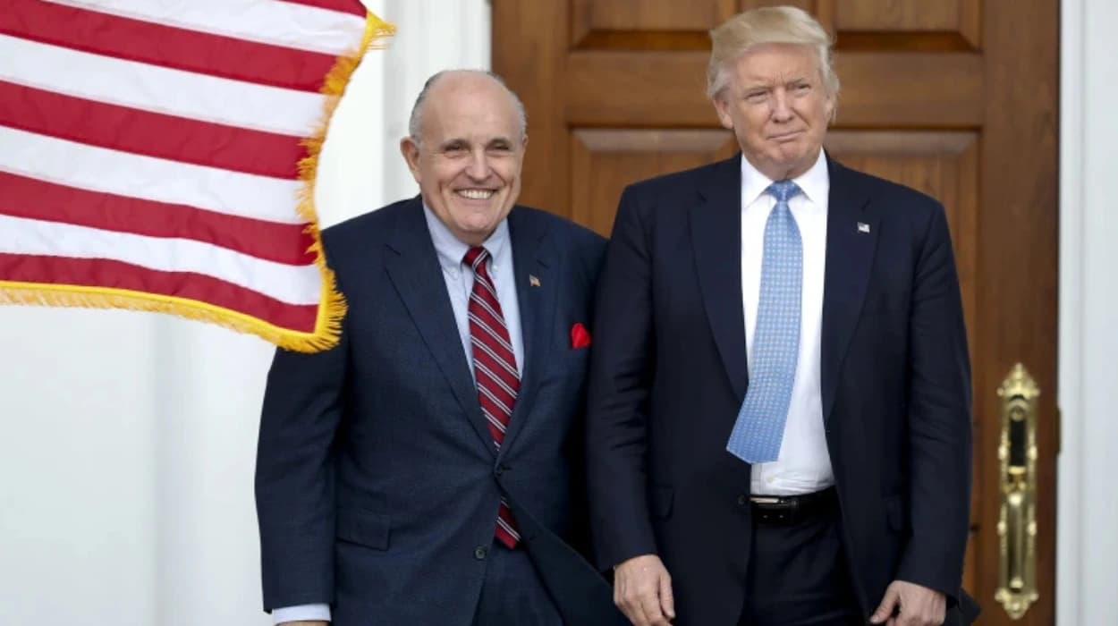 Trump to award Giuliani presidential medal of freedom