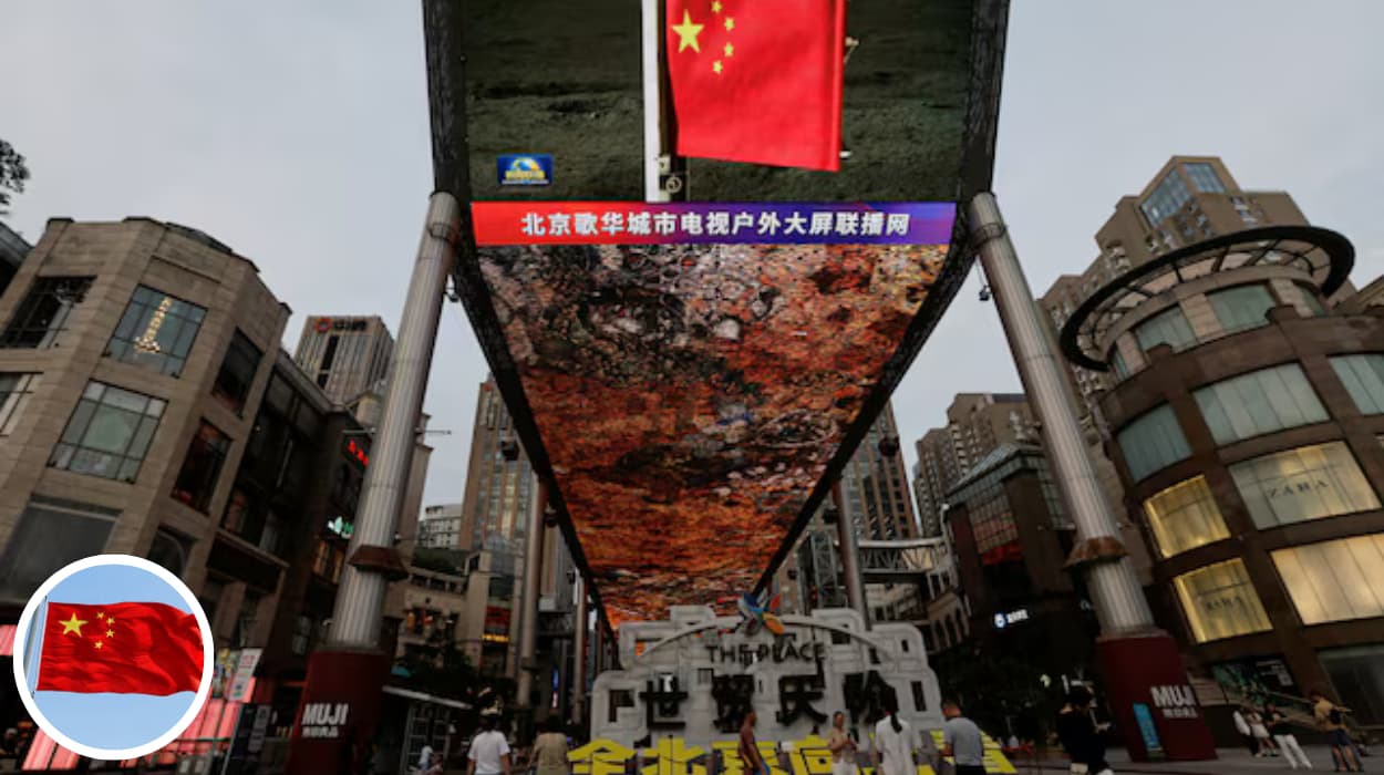 China’s 2025 Lunar Spacecraft Test Advances Manned Moon Mission Image