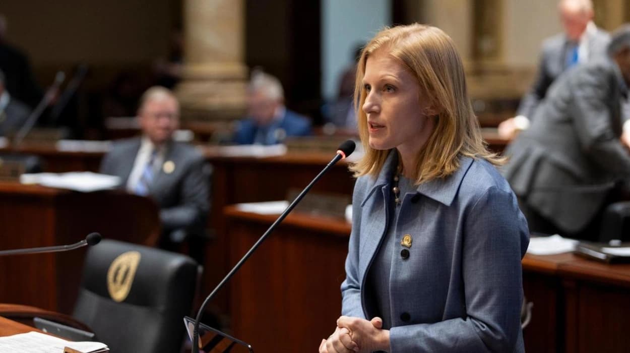 Cassie Chambers Armstrong named new senate whip