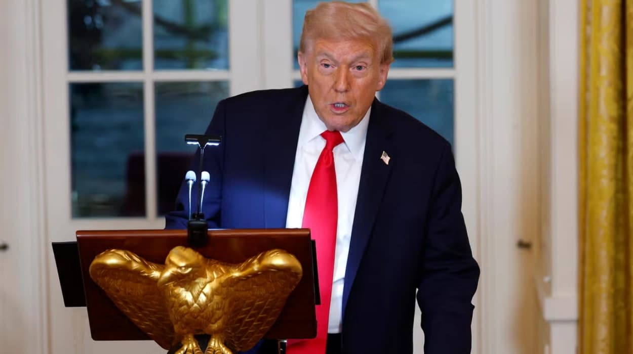 White House revamps Lincoln Bedroom with marble