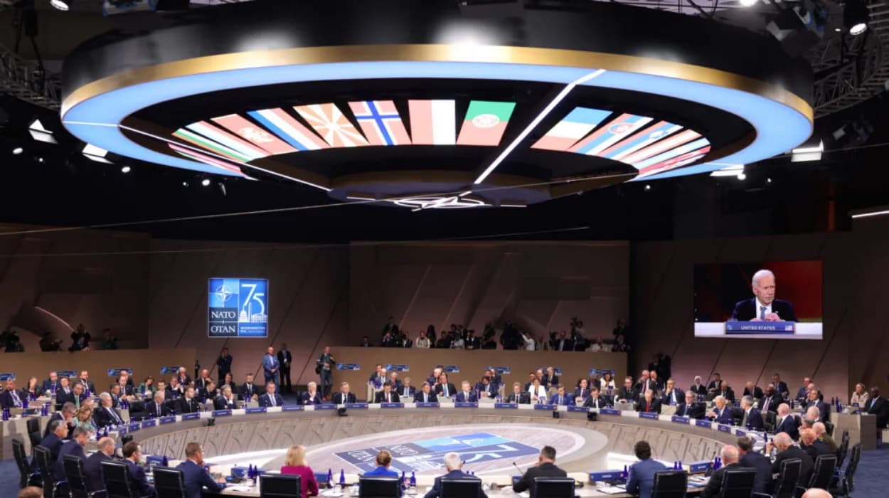 Over 100 Former US Officials Urge Congress to Protect Vital US-NATO Alliance Amid Rising Threats