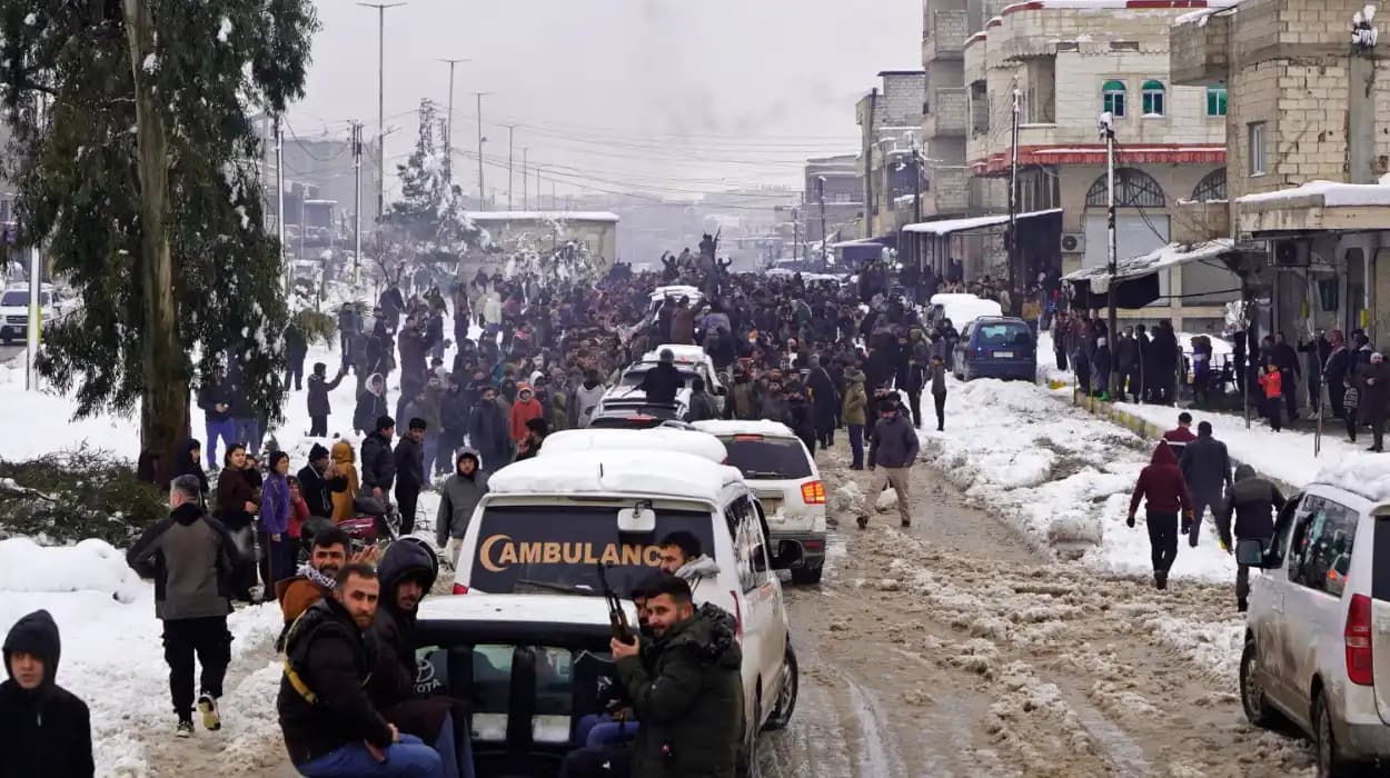 Syrian Democratic Forces Enforce Curfew in Northeast Syria for Government Arrival