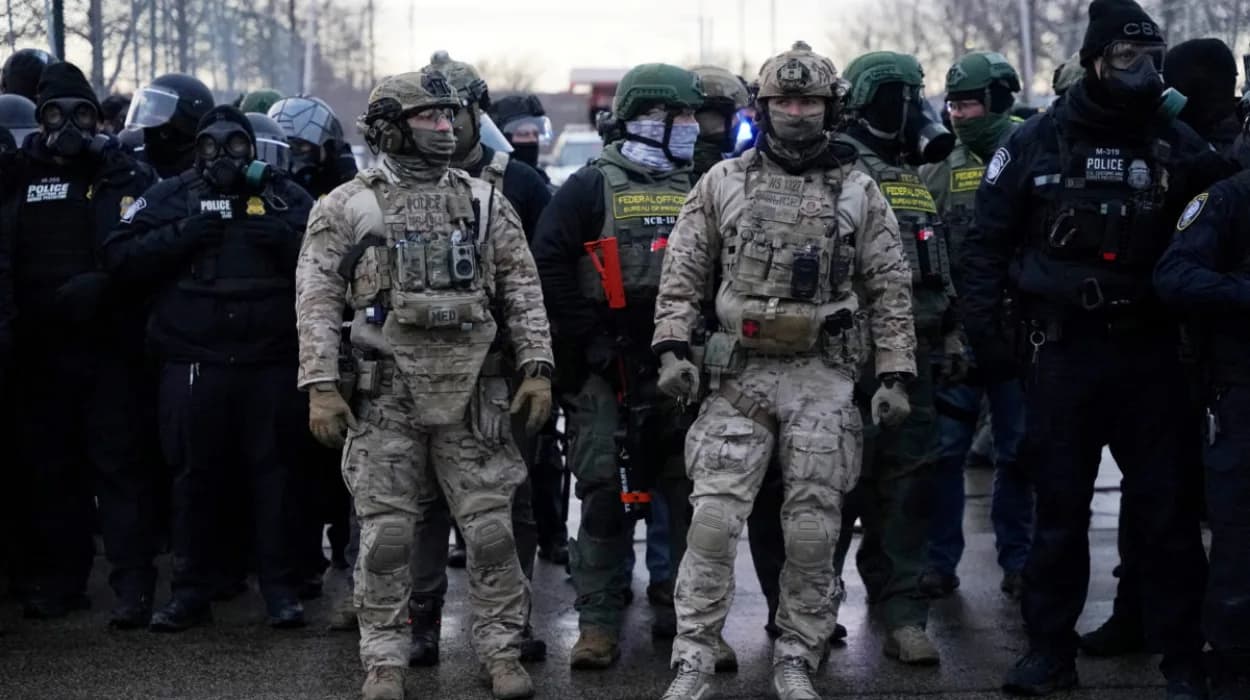 U.S. army prepares 1,500 soldiers for potential Minnesota civil unrest deployment