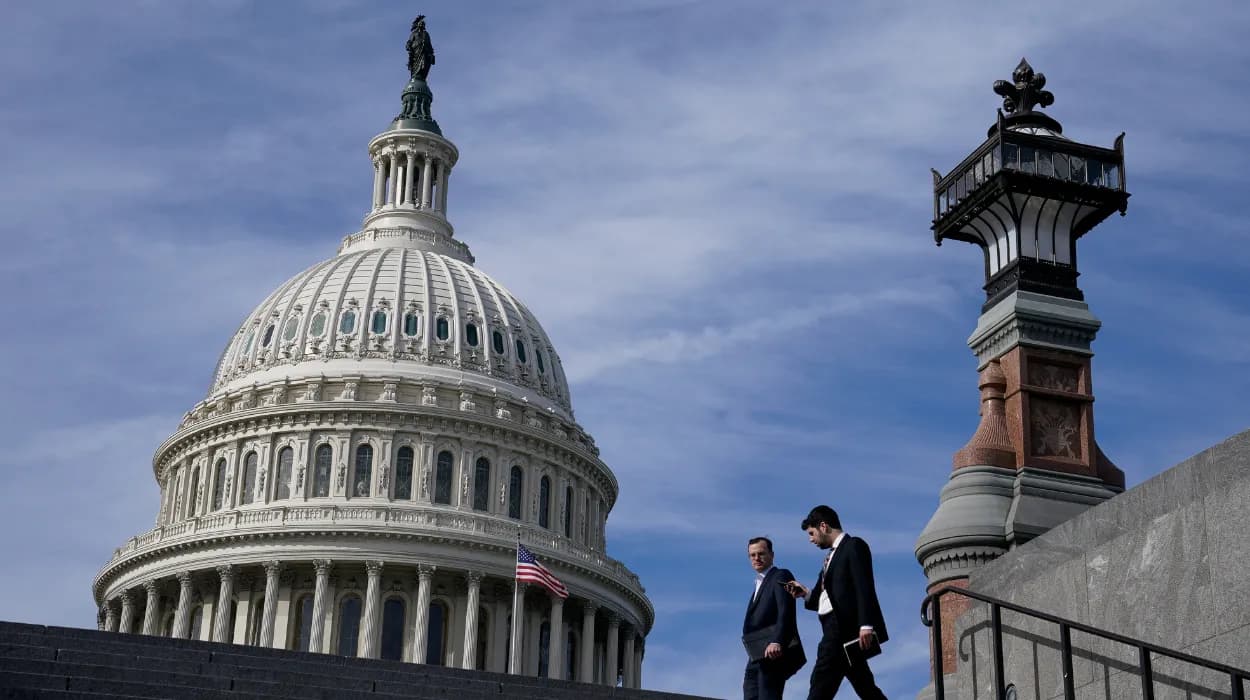 US Congress Advances Bipartisan Funding Bill to Avert Government Shutdown