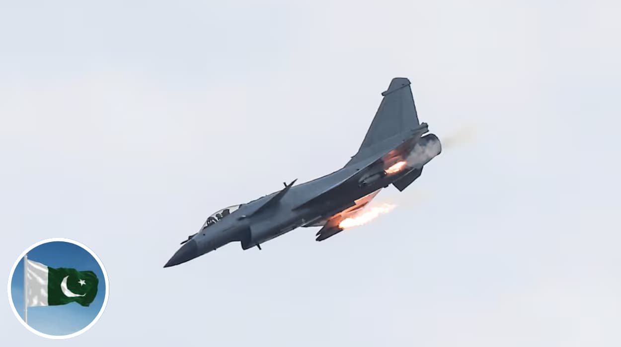 Pakistan shoots down Indian rafales with chinese jets 2025 air battle Image