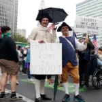Organizers predict massive turnout for ‘no kings rallies 1