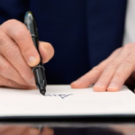 Trump signs order to transfer TikTok to US ownership 1