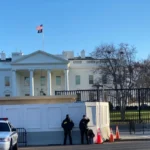 hardliners push white house for tougher entry rules 1