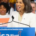 unpacking lisa blunt rochester net worth and assets 1