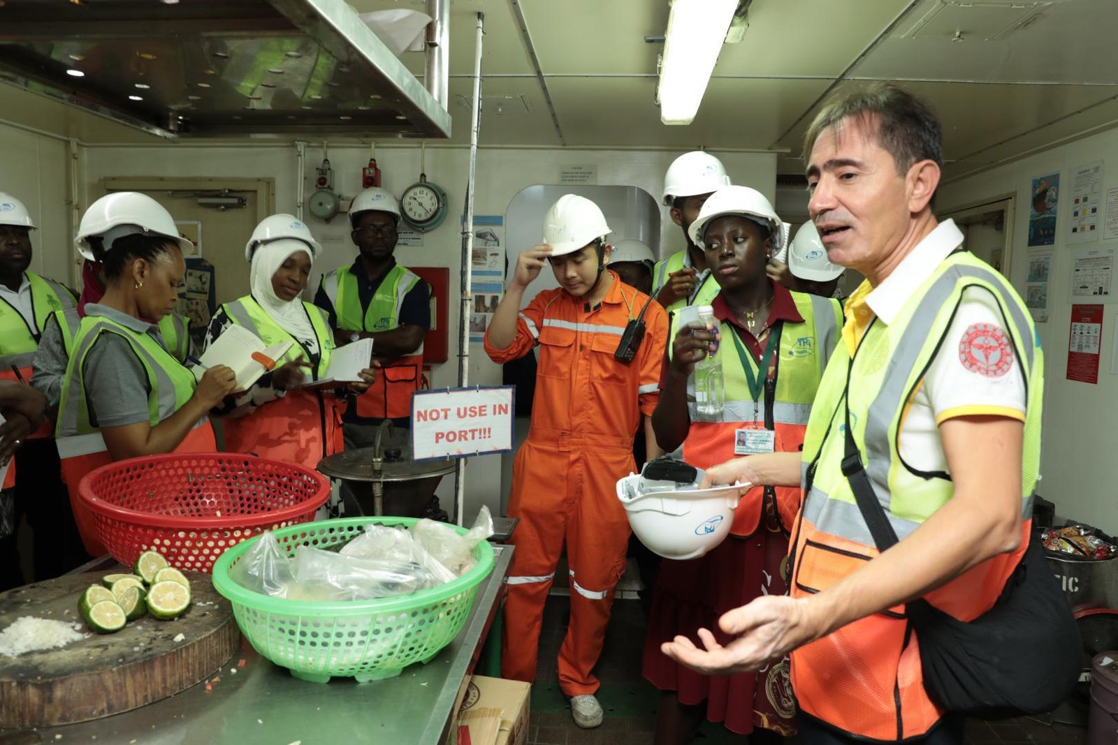 Emergency containment efforts during hantavirus outbreak at sea in Atlantic Ocean