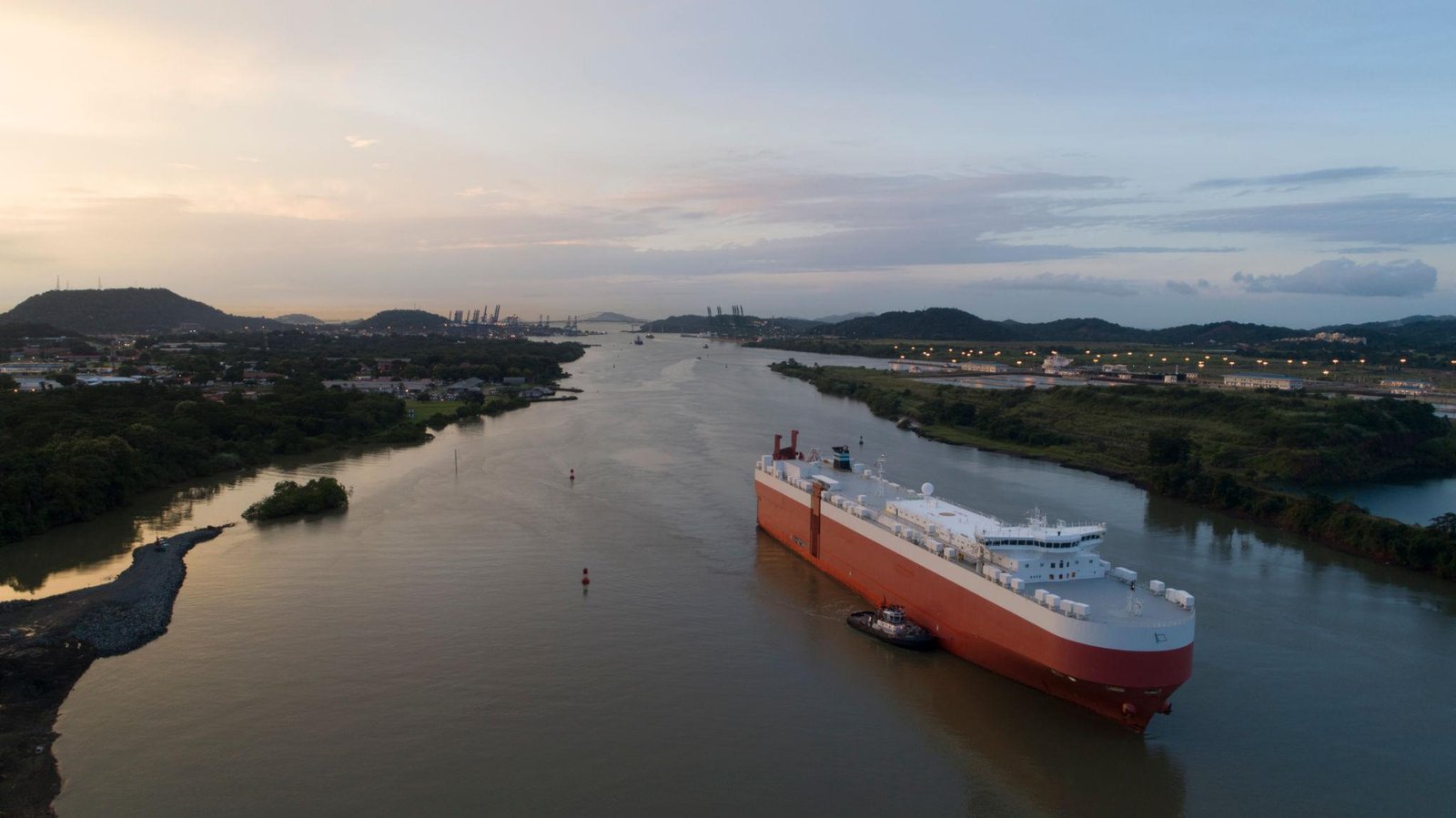 Maritime trade forecast showing cargo ships crossing the Panama Canal