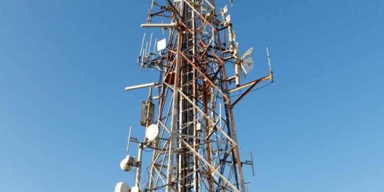 Fiber broadband infrastructure accelerating mobile network expansion in 2026