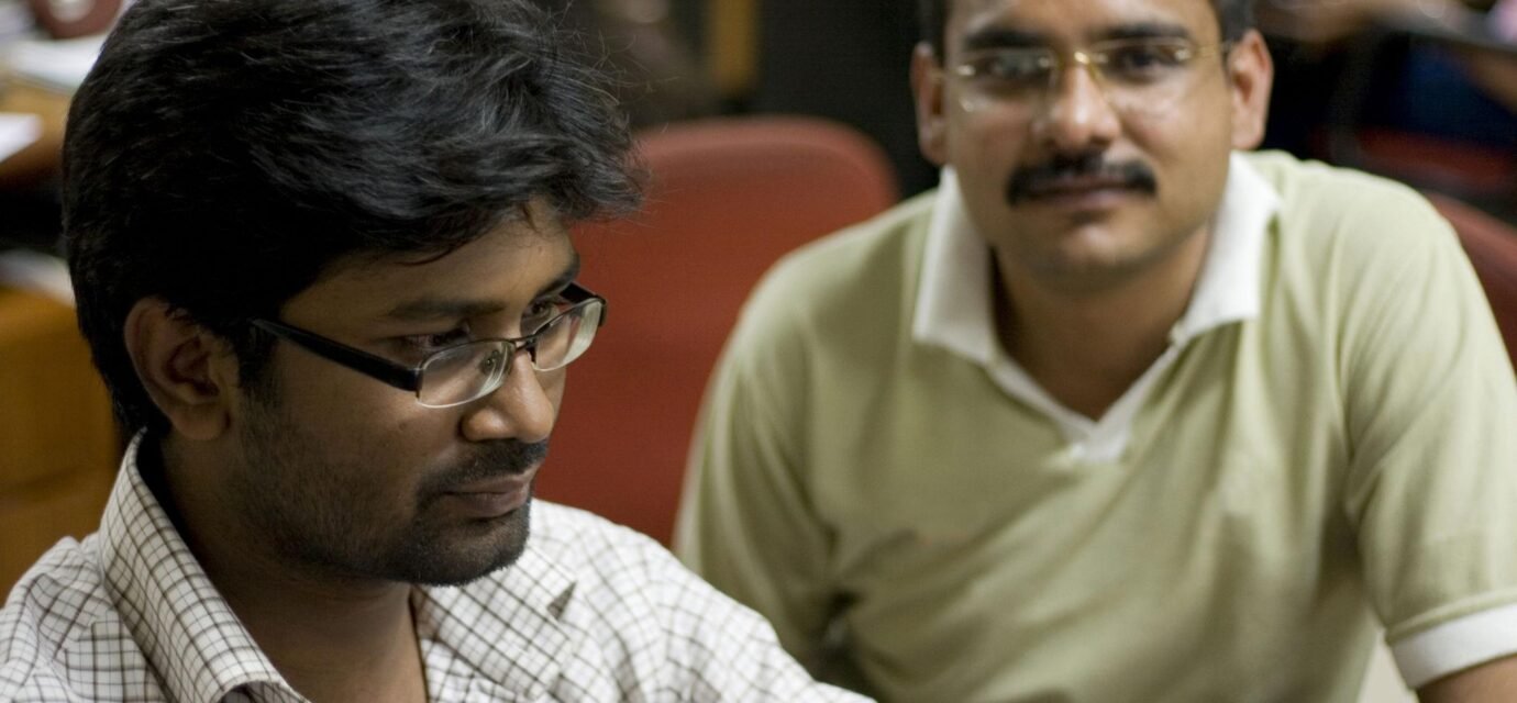 Indian technology sector stocks fall amid investor concerns over growth