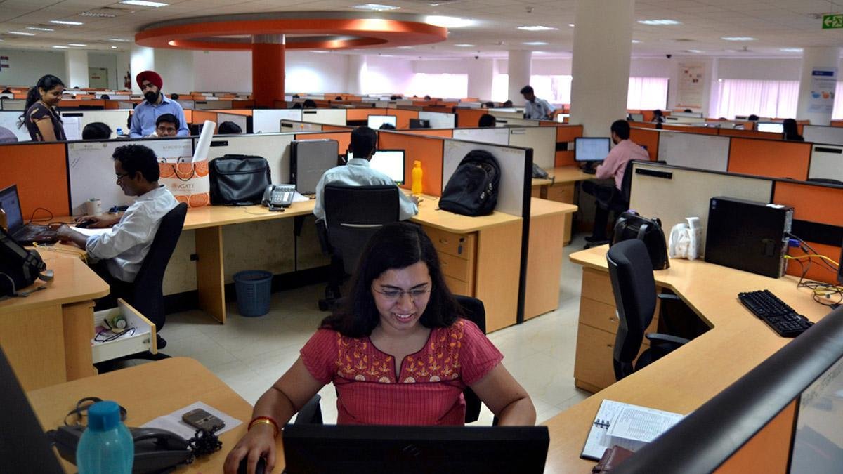 Indian technology sector experiences market volatility in Mumbai during 2026